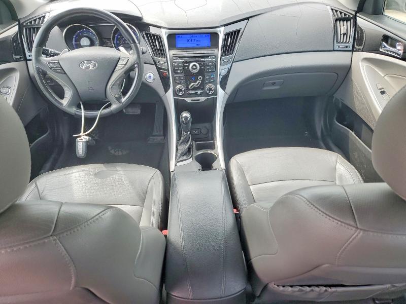 2011 Hyundai Sonata VIN 5NPEC4AB0BH228848 COPART salvage auction — HAIL, IA - CERT OF TITLE-SALVAGE TITLE, sold $825 on 2026-07-17 (photo 8)