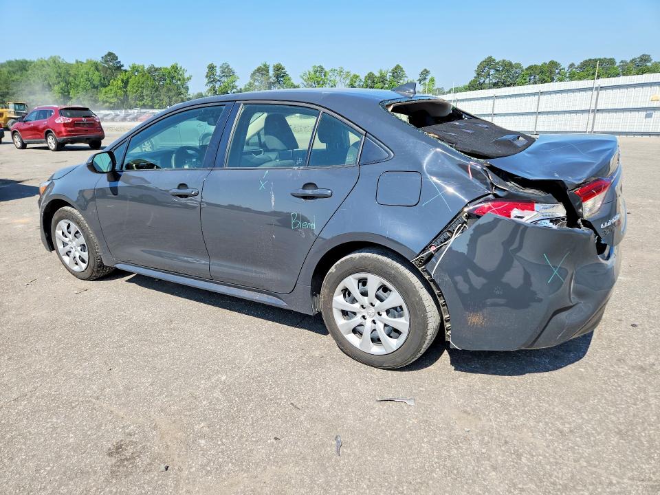 2025 Toyota Corolla VIN JTDBCMFE0S3072201 COPART salvage auction — REAR END, Nc - Salvage Certificate Of Title, sold $5,400 on 2026-07-30 (photo 2)