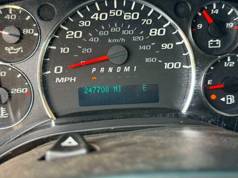 2017 Chevrolet Express VIN 1GAZGNFF6H1310163 COPART salvage auction — MINOR DENT/SCRATCHES, Tx - Certificate Of Title (P), sold $2,100 on 2026-07-02 (photo 8)