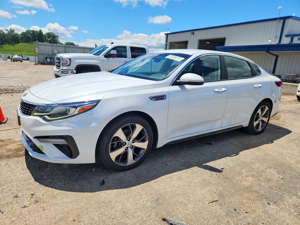 2020 Kia Optima VIN 5XXGT4L33LG417439 COPART salvage auction — FRONT END, WI - CERT OF TITLE-SALVAGE VEHICLE, sold $200 on 2026-07-28 (photo 1)