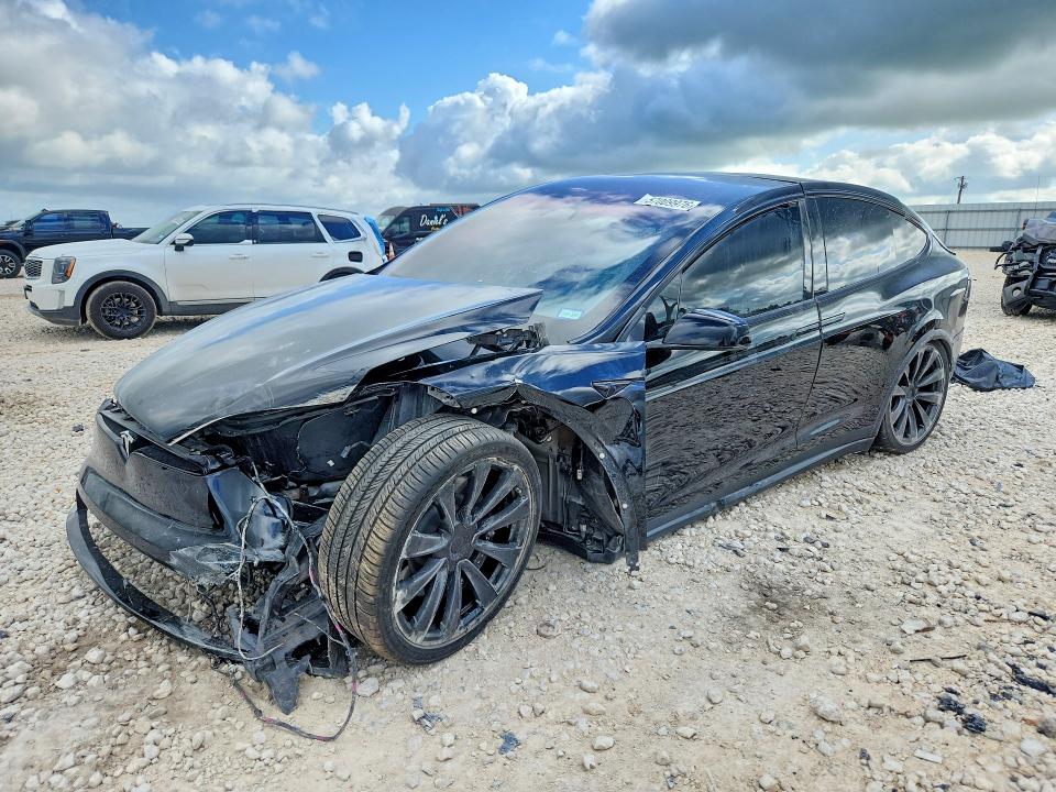 2022 Tesla Model x VIN 7SAXCBE69NF357039 — COPART salvage auction photo