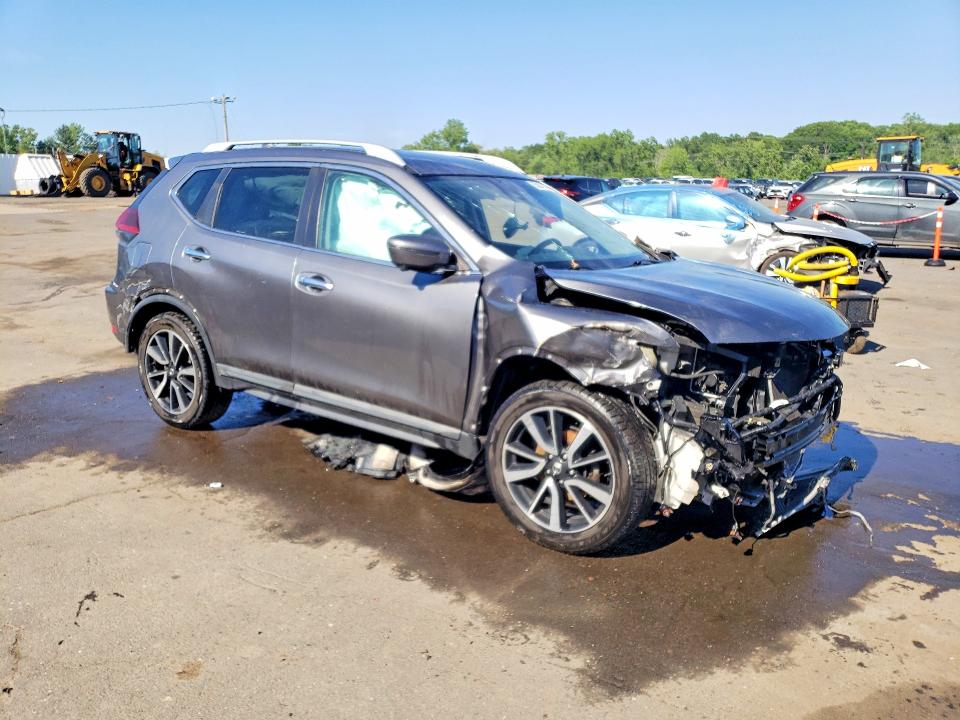 2020 Nissan Rogue VIN 5N1AT2MV0LC709295 COPART salvage auction — SIDE, CT - CERT OF TITLE-SALVAGE, sold $1,250 on 2026-07-02 (photo 4)