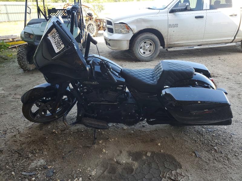 2025 Harley-davidson Fl VIN 1HD1KB71XSB645334 COPART salvage auction — SIDE, TX - SALVAGE VEHICLE TITLE, sold $10,900 on 2026-07-25 (photo 3)