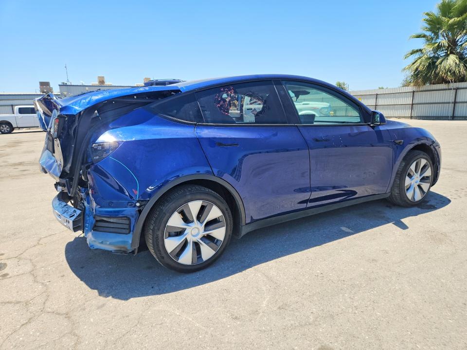 2023 Tesla Model y VIN 7SAYGAEE0PF836964 COPART salvage auction — REAR END, CA - SALVAGE CERTIFICATE, sold $9,800 on 2026-07-24 (photo 3)