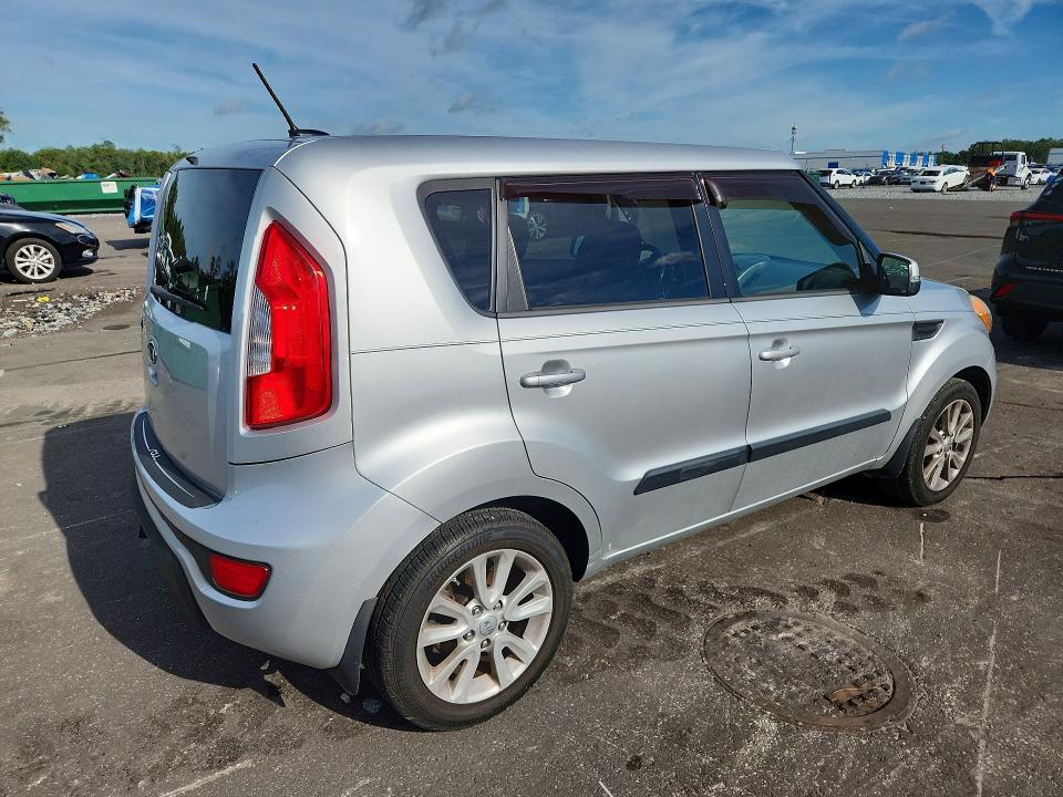 2012 Kia VIN KNDJT2A68C7456673 COPART salvage auction — REAR END, Fl - Cert Of Title Slvg Rebuildable, sold $825 on 2026-07-13 (photo 3)