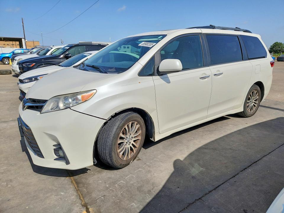 2020 Toyota Sienna VIN 5TDYZ3DC8LS027026 COPART salvage auction — WATER/FLOOD, Tx - Salvage Title-Flood Damage, sold $3,000 on 2026-07-09 (photo 1)