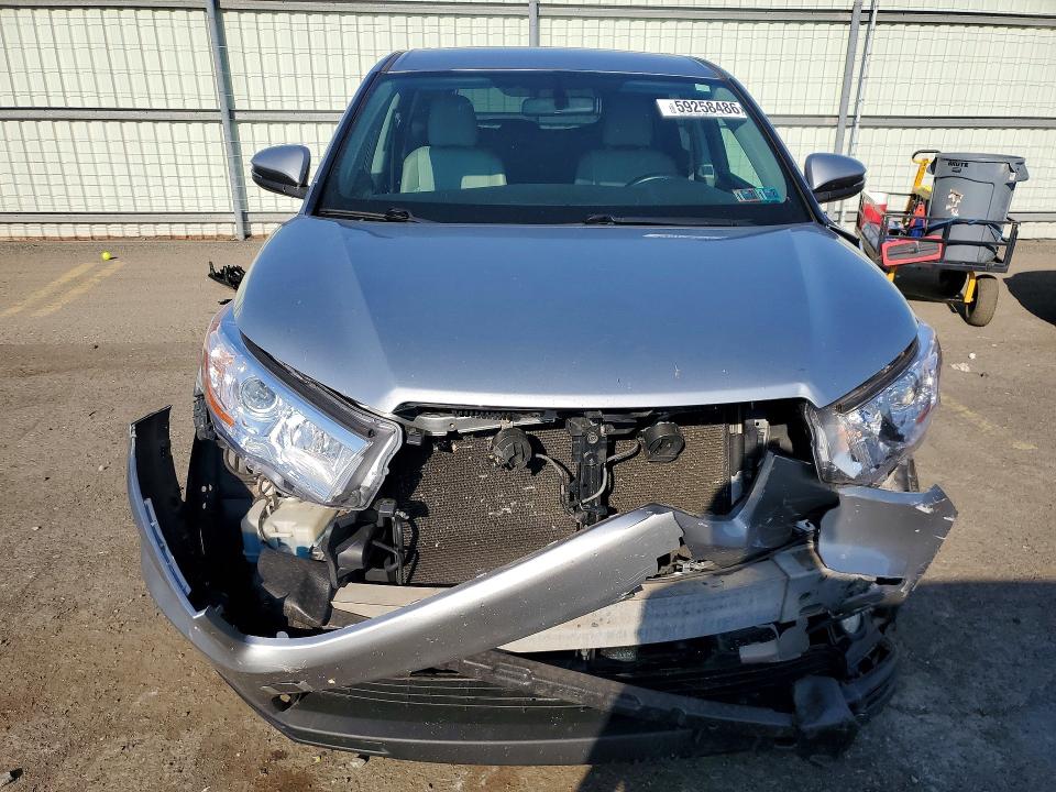 2015 Toyota Highlander VIN 5TDBKRFH3FS164983 COPART salvage auction — FRONT END, Pa - Certificate Of Salvage, sold $6,000 on 2026-07-07 (photo 5)