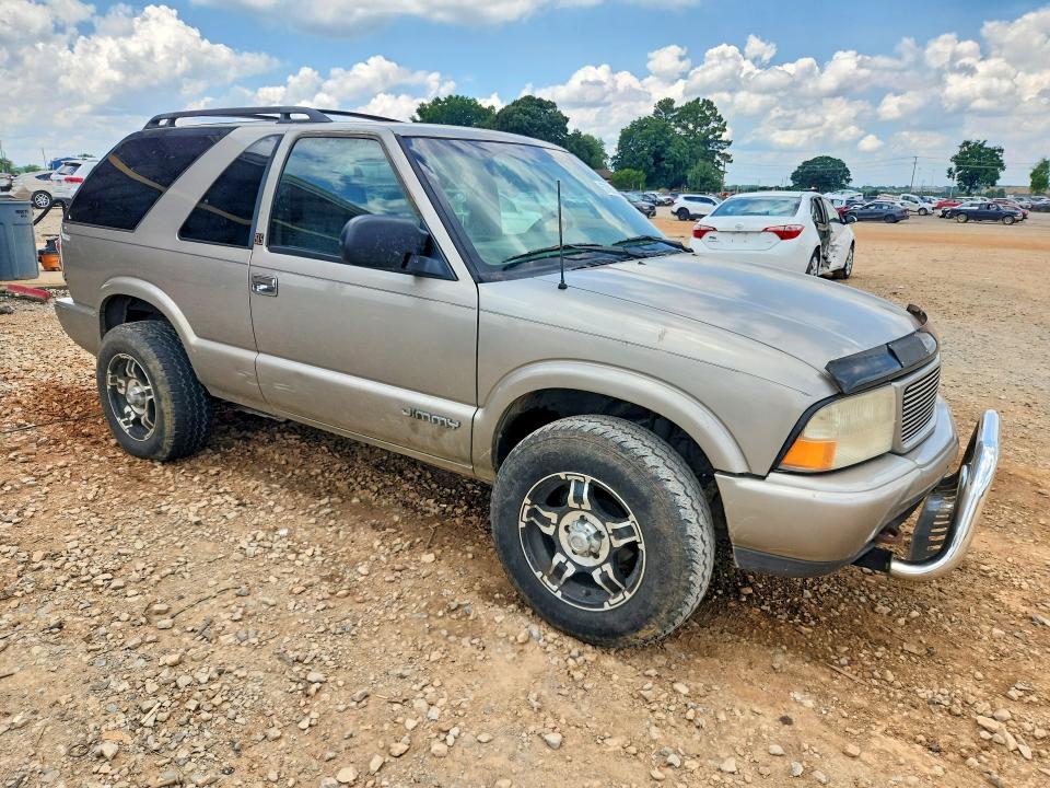 2000 Gmc Jimmy VIN 1GKCT18W5YK232858 COPART salvage auction — NORMAL WEAR, Tn - Certificate Of Title, sold $500 on 2026-07-29 (photo 4)