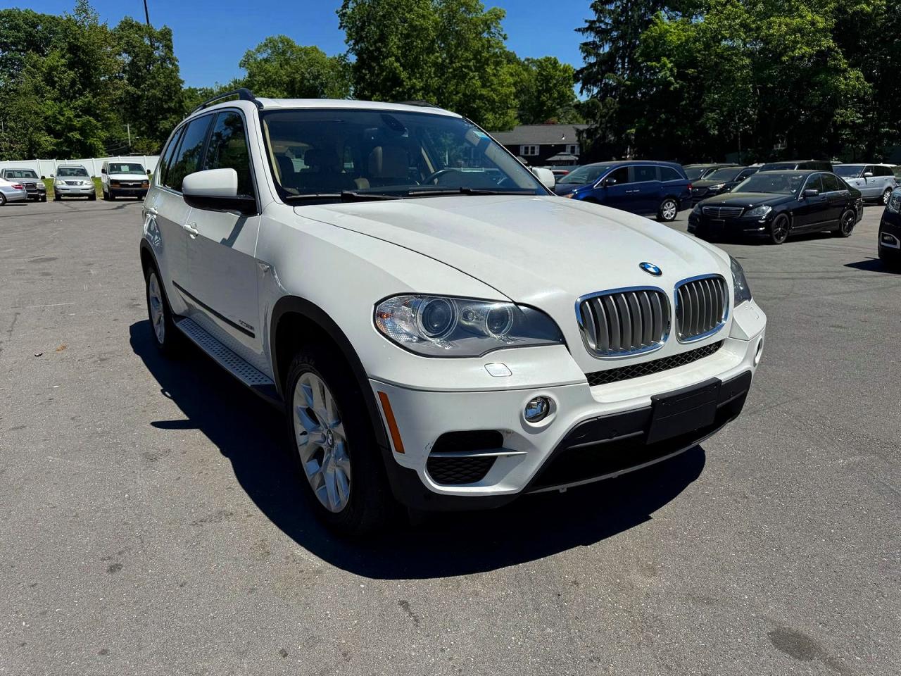 2013 BMW X5 VIN 5UXZV4C53D0E11293 COPART salvage auction — Minor Dent/Scratches, MA - CERTIFICATE OF TITLE, sold $2,900 on 2026-07-01 (photo 4)