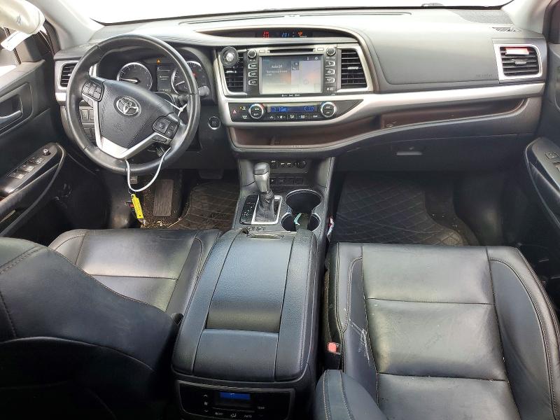 2019 Toyota Highlander VIN 5TDKZRFH3KS345426 COPART salvage auction — SIDE, OK - CERT OF TITLE-SALVAGE, sold $125 on 2026-07-21 (photo 8)