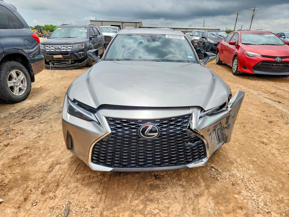2022 Lexus Is VIN JTHDA1D27N5119866 COPART salvage auction — FRONT END, Salvage Title, sold $10 on 2026-07-30 (photo 5)
