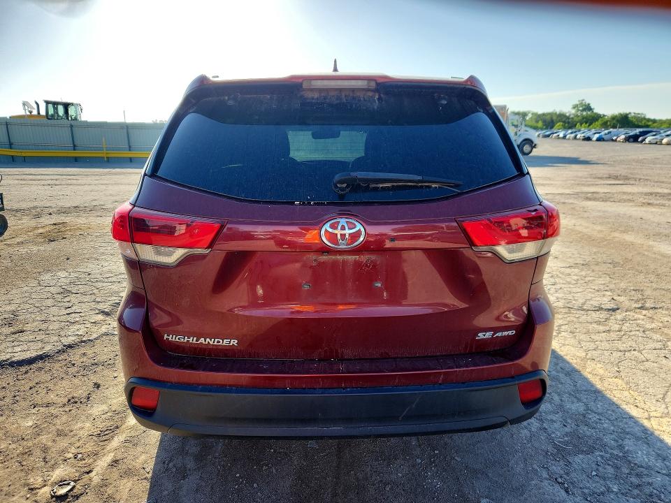 2017 Toyota Highlander VIN 5TDJZRFH8HS372058 COPART salvage auction — HAIL, Ks - Cert Of Title-Salvage, sold $11,100 on 2026-07-08 (photo 6)