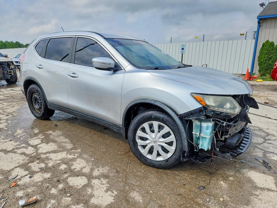 2015 Nissan Rogue VIN KNMAT2MVXFP586638 COPART salvage auction — FRONT END, Ky - Bill Of Sale/Part Only/No Titl, sold $1,100 on 2026-07-16 (photo 4)