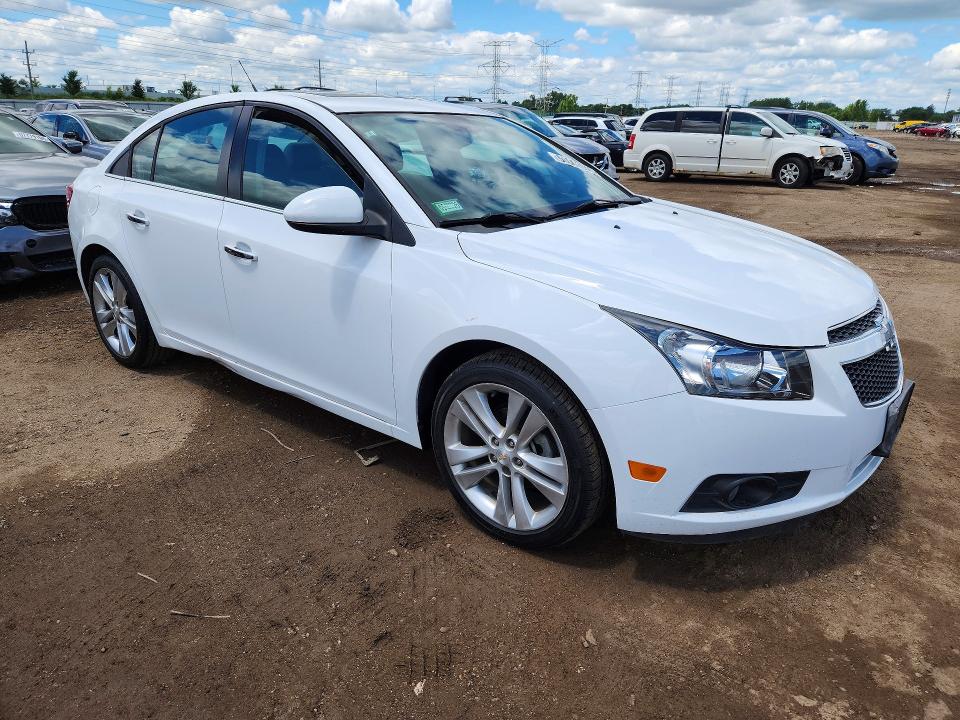 2013 Chevrolet Cruze VIN 1G1PG5SB0D7236157 COPART salvage auction — SIDE, Il - Certificate Of Title, sold $1,950 on 2026-07-02 (photo 4)
