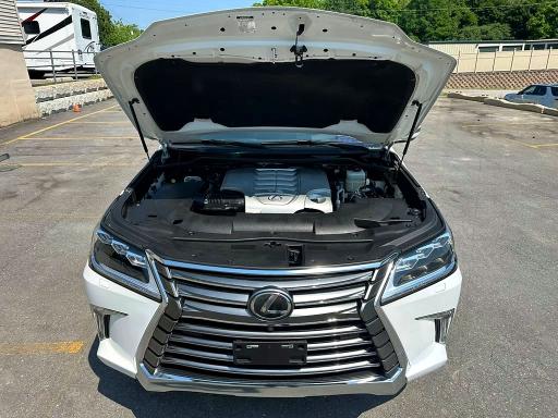2019 Lexus Lx VIN JTJHY7AX3K4292851 COPART salvage auction — MINOR DENT/SCRATCHES, Mi - Certificate Of Title, sold $57,500 on 2026-07-29 (photo 9)