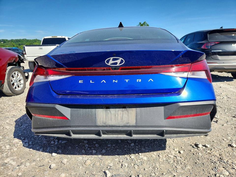 2024 Hyundai Elantra VIN KMHLM4DG1RU684235 COPART salvage auction — WATER/FLOOD, Il - Salvage Cert-Flood, sold $5,200 on 2026-07-22 (photo 6)