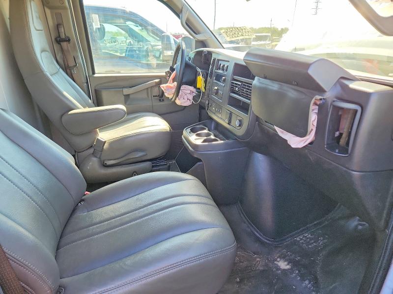 2023 Gmc Savana VIN 1GTW7BFP2P1134289 COPART salvage auction — FRONT END, Mi - Cert Of Title-Salvage Vehicle, sold $1,550 on 2026-07-18 (photo 8)