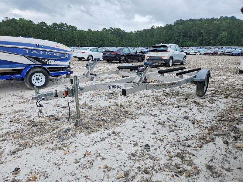 2021 Magic tilt Unknown VIN 1M5BA151XM1E12022 COPART salvage auction — NORMAL WEAR, Ms - Slvg Cert Of Ttl Recvrd Theft, sold $200 on 2026-07-17 (photo 2)