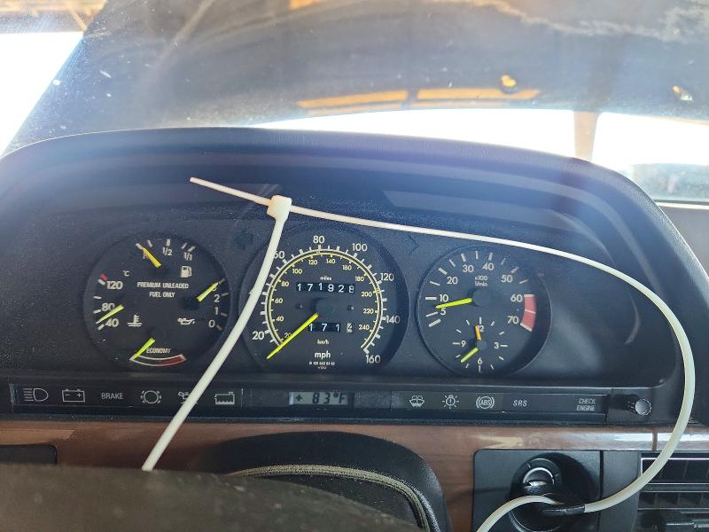 1989 Mercedes-benz 420 VIN WDBCA35E2KA481770 COPART salvage auction — MINOR DENT/SCRATCHES, Ca - Dis/Dlr/Exp Only Clean Title, sold $375 on 2026-07-30 (photo 9)