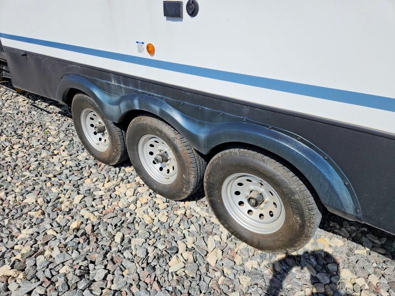 2025 Foresriver VIN 4X4TSM832SM034475 COPART salvage auction — WATER/FLOOD, WI - JUNKED VEHICLE BILL OF SALE, sold $45,500 on 2026-07-09 (photo 9)