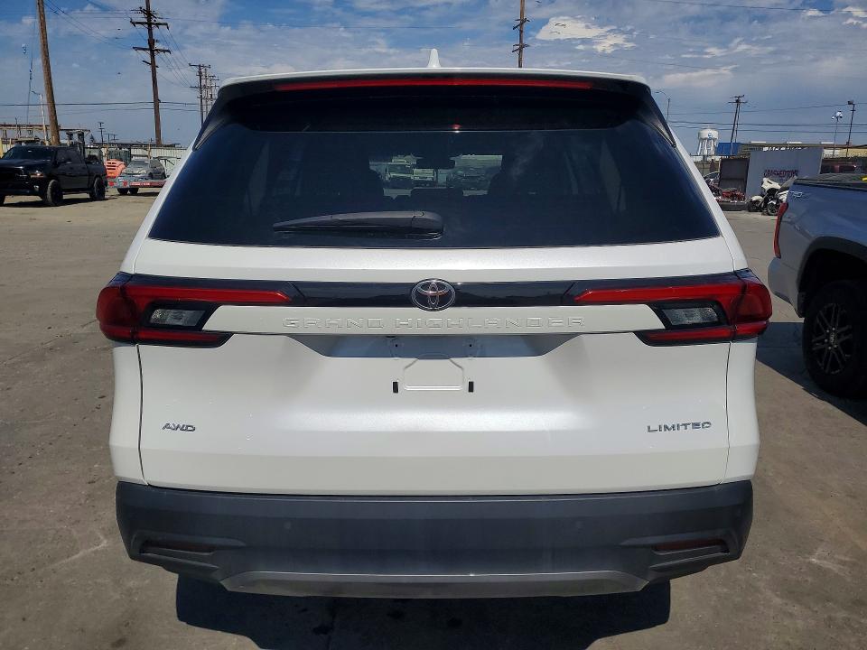 2024 Toyota Highlander VIN 5TDAAAB50RS069250 COPART salvage auction — ROOF, CA - SALVAGE CERTIFICATE, sold $24,400 on 2026-07-29 (photo 6)