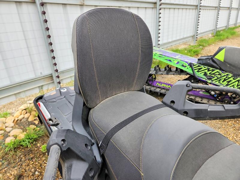 2025 Ski doo Expedition VIN 2BPSKDSA7SV001162 COPART salvage auction — ROLLOVER, AB - BOS - NONREPAIRABLE, sold $7,600 on 2026-08-20 (photo 6)