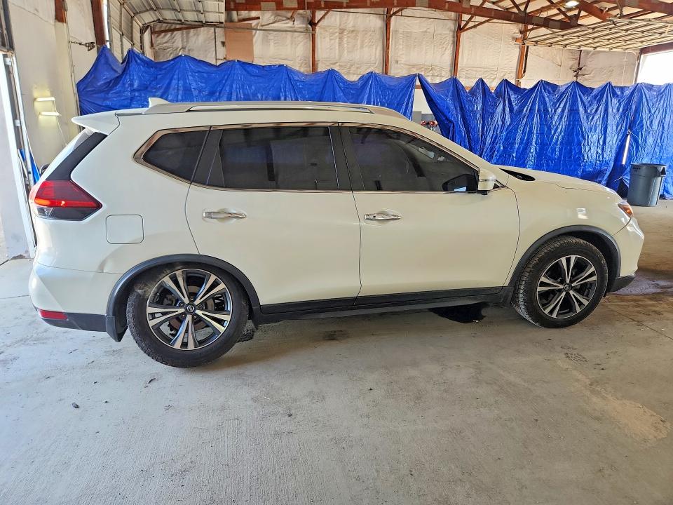 2020 Nissan Rogue VIN JN8AT2MV6LW105483 COPART salvage auction — SIDE, Ky - Cert Of Title-Salvage, sold $3,300 on 2026-07-13 (photo 3)