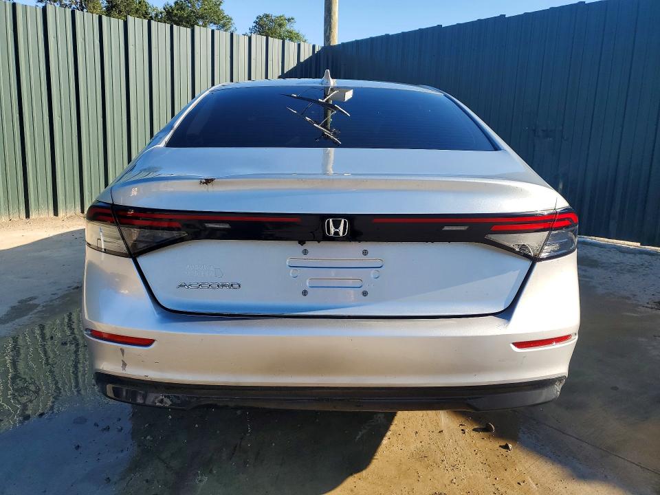2024 Honda Accord VIN 1HGCY1F27RA021179 COPART salvage auction — FRONT END, Ga - Certificate Of Title, sold $9,100 on 2026-07-02 (photo 6)
