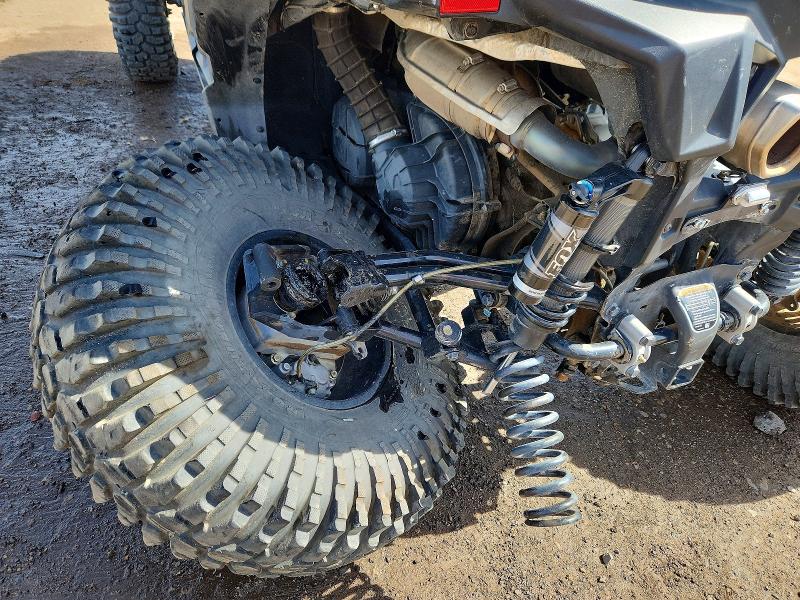 2019 Can-am/ brp Maverick VIN 3JB1BAX45KK001091 COPART salvage auction — UNDERCARRIAGE, Nm - Cert Of Title-Salvage, sold $8,000 on 2026-08-10 (photo 9)
