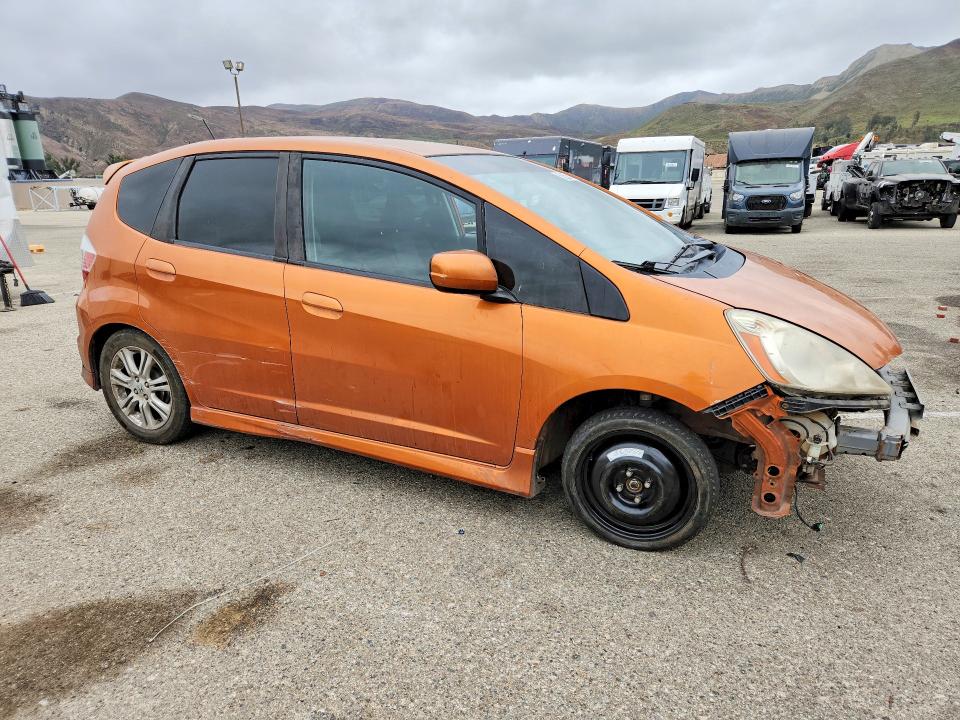 2010 Honda Fit VIN JHMGE8H46AS021560 COPART salvage auction — FRONT END, CA - SALVAGE CERTIFICATE, sold $300 on 2026-07-28 (photo 4)