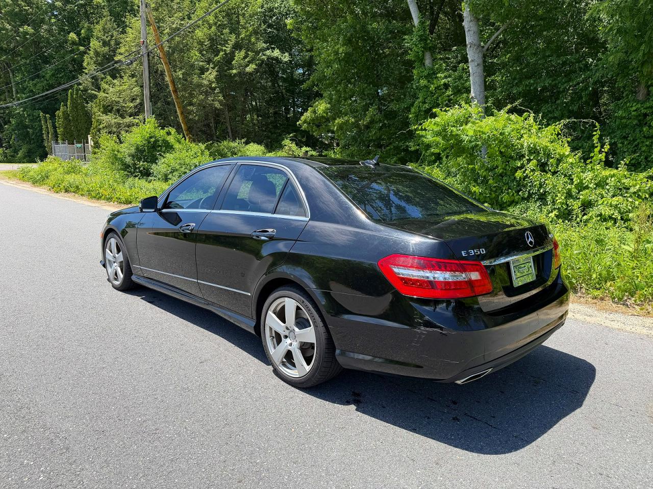 2011 Mercedes-Benz E-Class VIN WDDHF8HB0BA325966 COPART salvage auction — Normal Wear, MT - CERTIFICATE OF TITLE (P), sold $450 on 2026-07-01 (photo 4)