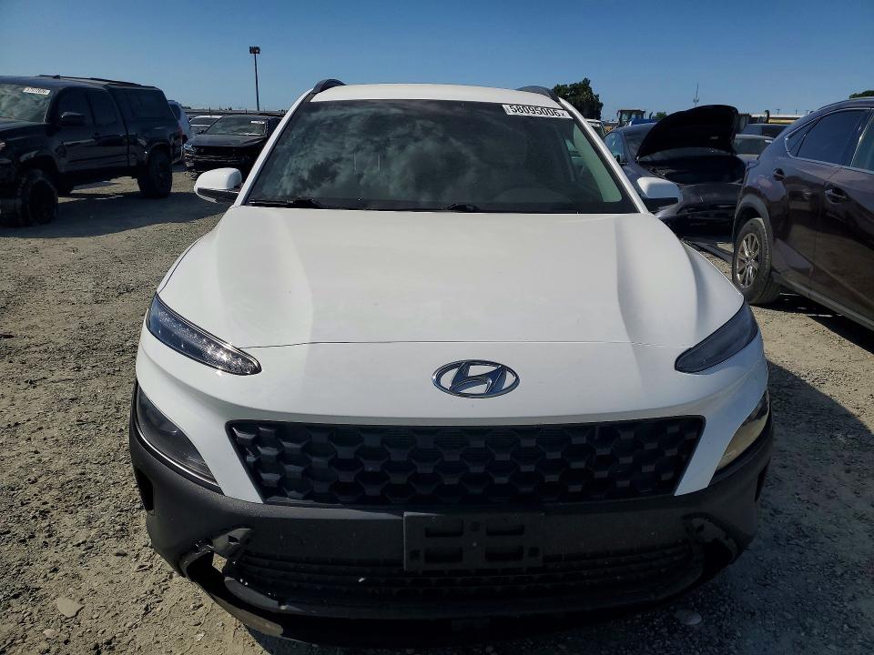 2023 Hyundai Kona VIN KM8K62ABXPU980550 COPART salvage auction — MINOR DENT/SCRATCHES, Ca - Salvage Certificate, sold $5,900 on 2026-07-09 (photo 5)