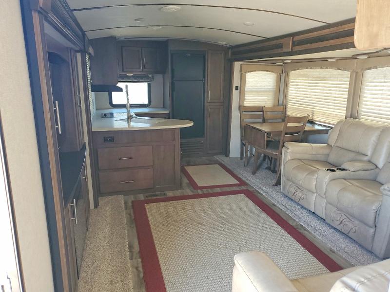 2018 Kyrv VIN 4YDT33M29JV508342 COPART salvage auction — ROOF, UT - SALVAGE CERTIFICATE, sold $8,600 on 2026-07-30 (photo 6)