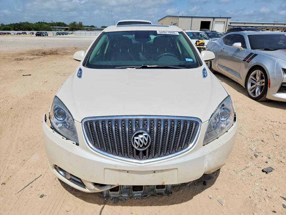 2013 Buick . VIN 1G4PS5SK2D4194495 COPART salvage auction — FRONT END, Tx - Salvage Vehicle Title, sold $825 on 2026-08-27 (photo 5)