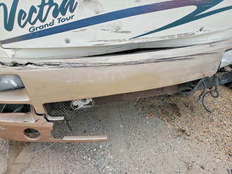 1996 Winnibago VIN 1GBLP37N0S3325121 COPART salvage auction — FRONT END, NE - CERT OF TITLE-SALVAGE, sold $40 on 2026-07-23 (photo 7)