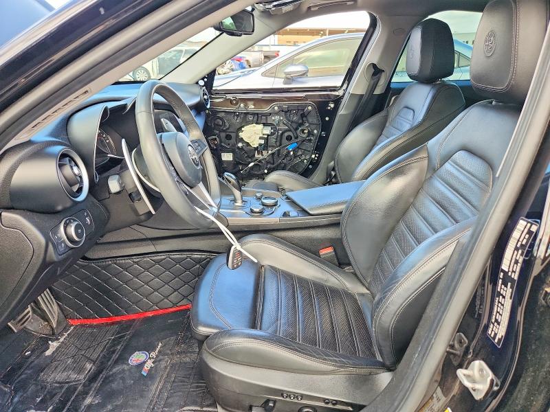 2018 Alfa romeo Giulia VIN ZARFAEEN0J7597447 COPART salvage auction — FRONT END, Tx - Salvage Vehicle Title, sold $5,100 on 2026-08-20 (photo 7)