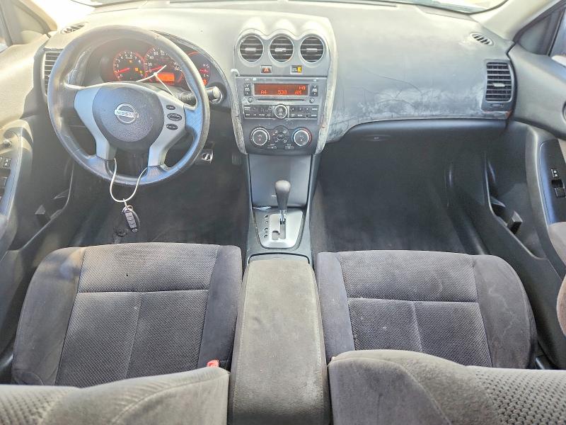 2009 Nissan Altima VIN 1N4AL21E69N413354 COPART salvage auction — REAR END, FL - CERT OF TITLE SLVG REBUILDABLE, sold $450 on 2026-07-30 (photo 8)