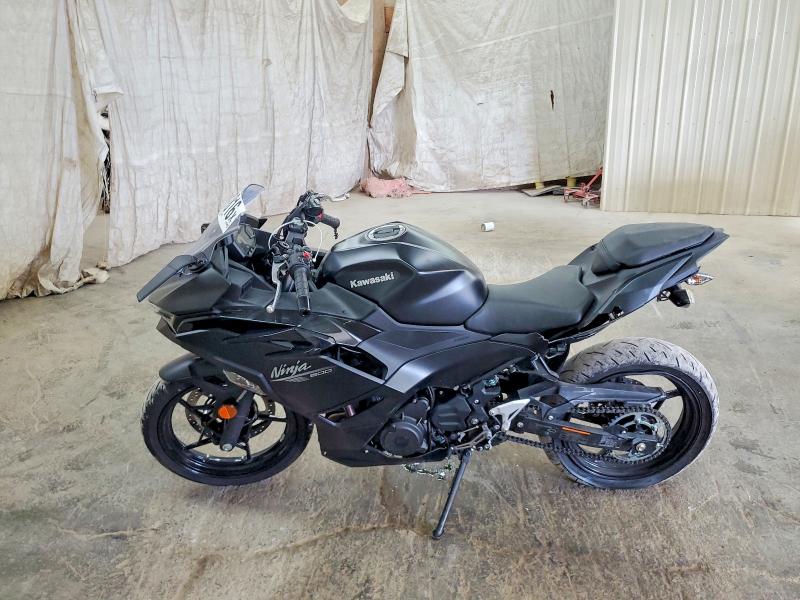 2026 Kawasaki Ex500 VIN ML5EXGG13TDAA0038 COPART salvage auction — ALL OVER, TN - SALVAGE CERTIFICATE, sold $700 on 2026-07-16 (photo 3)