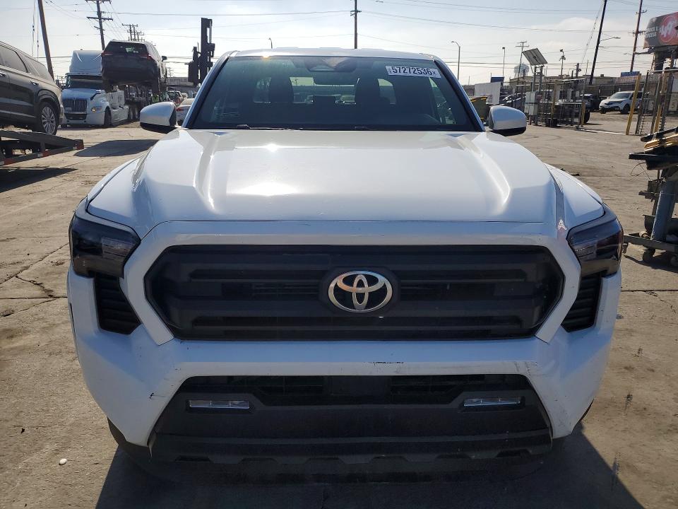 2025 Toyota Tacoma VIN 3TMKB5FNXSM025636 COPART salvage auction — SIDE, CA - SALVAGE CERTIFICATE, sold $20,300 on 2026-07-20 (photo 5)