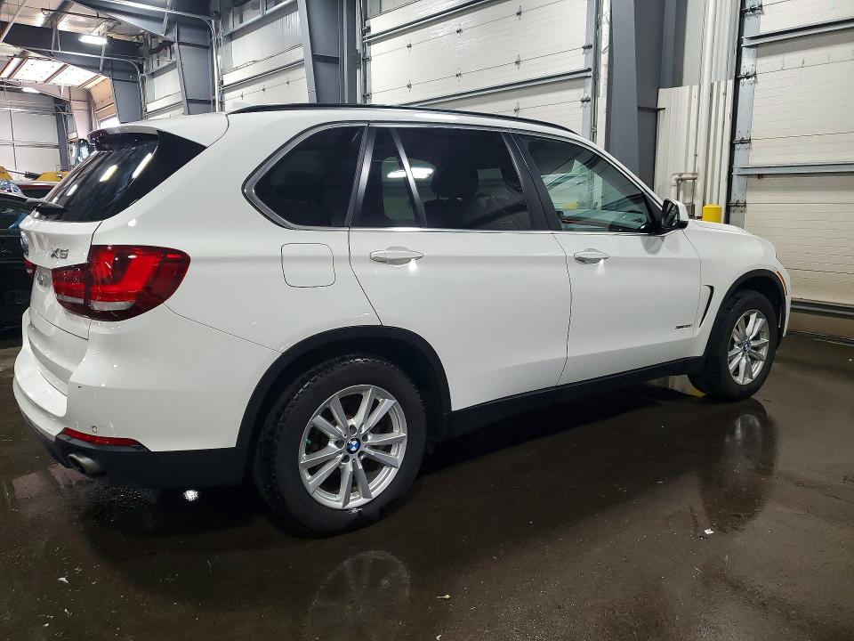 2015 BMW VIN 5UXKR0C59F0P06154 COPART salvage auction — FRONT END, Mn - Cert Of Title-Salvage, sold $3,700 on 2026-07-14 (photo 3)