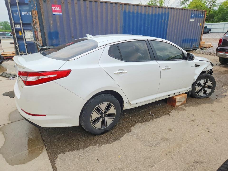 2013 Kia Optima VIN KNAGM4AD3D5052501 COPART salvage auction — FRONT END, Wi - Junked Vehicle Bill Of Sale, sold $400 on 2026-07-13 (photo 3)