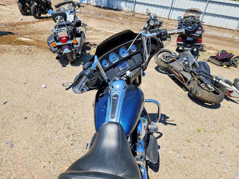 2014 Harley-davidson Street glide VIN 1HD1KBM11EB604843 COPART salvage auction — NORMAL WEAR, In - Certificate Of Title (P), sold $5,400 on 2026-07-09 (photo 6)