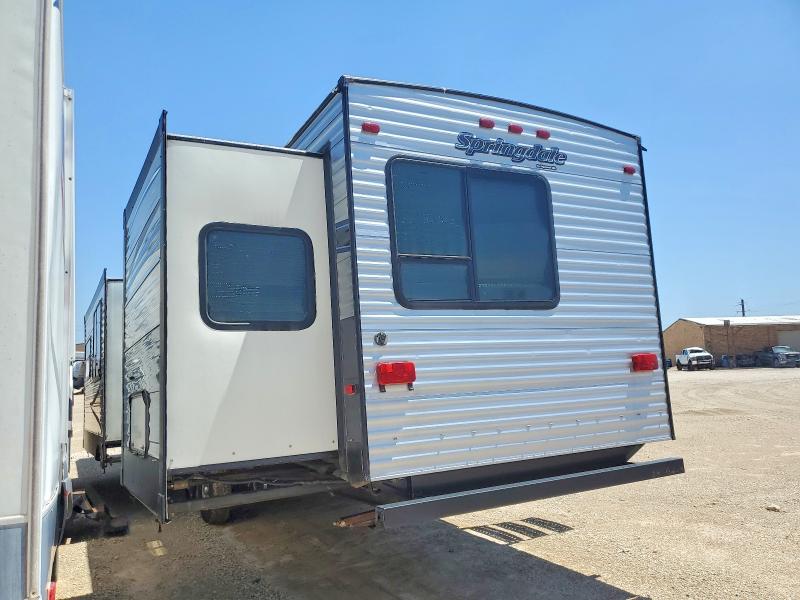 2019 Keystone Springdale VIN 4YDT38B26K3101494 COPART salvage auction — HAIL, TX - SALVAGE VEHICLE TITLE, sold $8,200 on 2026-08-20 (photo 3)