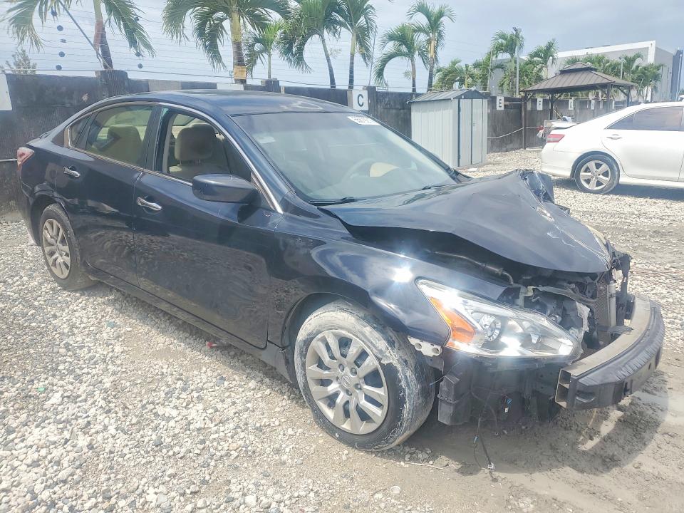 2015 Nissan Altima VIN 1N4AL3AP6FC217168 COPART salvage auction — FRONT END, FL - CERT OF TITLE-REBUILT, sold $275 on 2026-07-02 (photo 4)