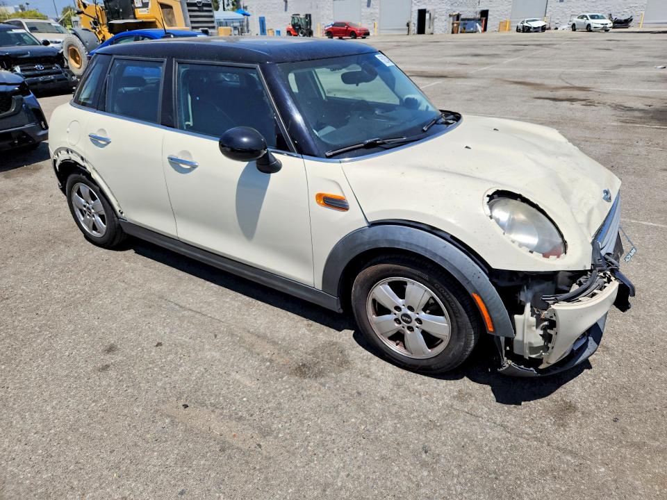 2015 Mini Cooper VIN WMWXS5C55FT827235 COPART salvage auction — FRONT END, Ca - Salvage Certificate, sold $775 on 2026-07-07 (photo 4)