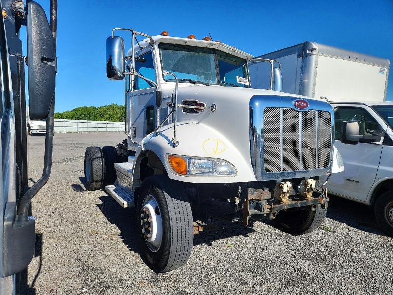 2020 Peterbilt 348 VIN 1XP3AJ8X8LD685412 — COPART salvage auction photo