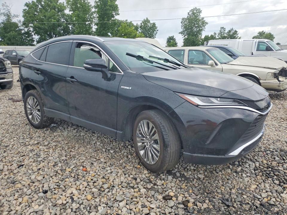 2021 Toyota Venza VIN JTEAAAAH2MJ035792 COPART salvage auction — REAR END, Mi - Dealer Only Clean Title (P), sold $13,600 on 2026-07-30 (photo 4)