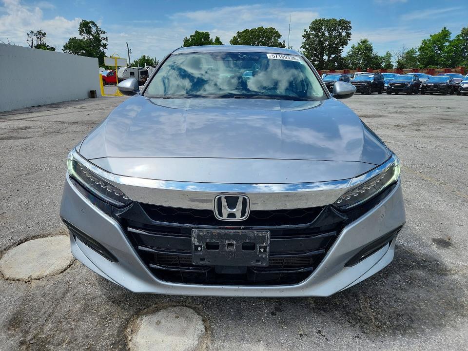 2020 Honda Accord VIN 1HGCV2F97LA031326 COPART salvage auction — HAIL, Mo - Salvage Certificate Of Title, sold $11,000 on 2026-08-03 (photo 5)