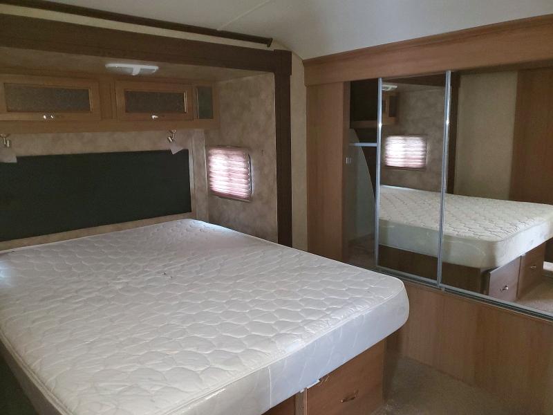 2014 Adventure Camper VIN 5RXTE3127E2201550 COPART salvage auction — ROOF, MN - CERT OF TITLE-SALVAGE, sold $150 on 2026-07-16 (photo 9)