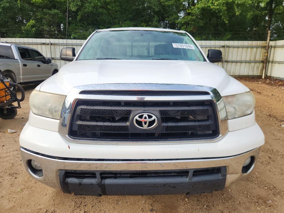 2013 Toyota Tundra VIN 5TFUM5F15DX043927 COPART salvage auction — MINOR DENT/SCRATCHES, Salvage Title, sold $575 on 2026-07-24 (photo 5)